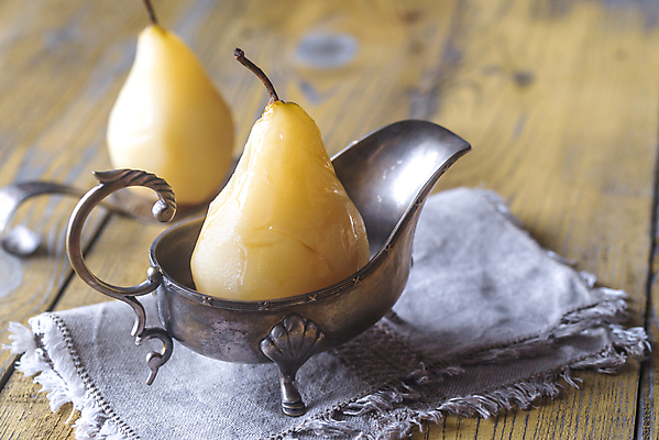 포토 JPG 해외이미지 음식 백그라운드 2 다이어트 과일 탁자 디저트 건강 요리 사람없음 목재 식당 와인 흰색 직물 보트 달콤 향신료 유기농 냅킨 토핑 시럽 내추럴 프랑스어 삶기 숙성 핸드메이드 해외202004 해외포토 나무 문자 웰빙 컬러 가구 배_교통 재료 주류 상점 맛 향미료 파일형식 이미지허브