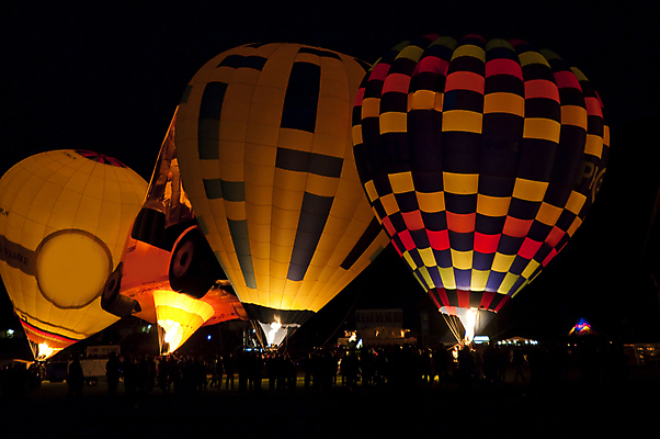 포토 JPG 해외이미지 풍경 사람없음 야외 열기구 야간 해외202004 해외포토 자연요소 항공교통 파일형식 이미지허브