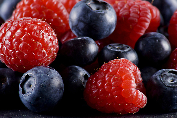 포토 JPG 해외이미지 계절 열매 음식 백그라운드 다이어트 과일 재료 자연 디저트 건강 씨앗 사람없음 빨간색 여름 파란색 쌓기 정원 검은색 신선 달콤 맛 먹기 상쾌 유기농 블루베리 산딸기 블랙베리 내추럴 고립 섞기 숙성 채식주의자 해외202004 해외포토 식물 웰빙 감정 컬러 컨셉 모션 생태계 채식 파일형식 이미지허브