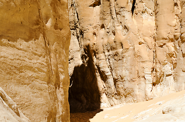 포토 JPG 해외이미지 계절 길 모래 여행 오렌지 자연 산 따뜻함 이집트 풍경 사람없음 여름 골짜기 사막 바위 뜨거움 언덕 암초 내추럴 디테일 해외202004 해외포토 과일 아프리카 돌_바위 생태계 파일형식 이미지허브