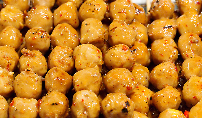 포토 JPG 해외이미지 접시 음식 조각 백그라운드 채소 부분 태국 파슬리 건강 식이요법 육류 돼지고기 사람없음 빛 컬러풀 갈색 노란색 식사 저녁식사 치킨 튀김 신선 원형 꼬치 시장 맛 그릴 플라스틱 굽기 만족 날것 슛 후추 점심식사 해외202004 해외포토 도형 식기 감정 아시아 컬러 컨셉 식재료 재질 주방용품 구이 향신료 닭고기요리 파일형식 이미지허브