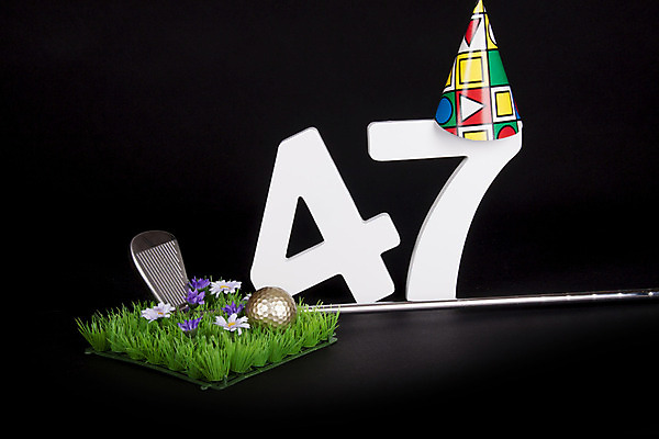 포토 JPG 해외이미지 기념일 행복 스포츠 컨셉 골프 공 기념 이벤트 사람없음 초록색 숫자 파티 흰색 축하 신용카드 생일 황금 심볼 클럽 열정 7 캡모자 해외202004 해외포토 문자 모자_잡화 감정 컬러 금융 구기 파일형식 이미지허브