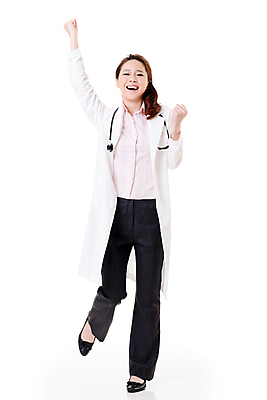 포토 JPG 해외이미지 직업 1 응시 여자 행복 아시아 얼굴 청진기 친절 한국 건강 병원 한명 동양인 20대 성인 약 일본 중국 기쁨 의사 흰색 자신감 화려 싱글 컨설턴트 동쪽 외과 고립 의료성형뷰티 해외202004 해외포토 시선 감정 나라 컬러 컨셉 의학 의료기기 사람 인종 청년 신체부위 의료진 전문직 방향 상담 파일형식 이미지허브