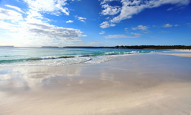 포토 JPG 해외이미지 구름 계절 모래 파도 바다 여행 백그라운드 자연 휴가 풍경 해변 사람없음 물 여름 모래사장 햇빛 반사 거품 만 서핑 호주 떨어짐 파라다이스 해외202004 해외포토 자연요소 컨셉 태양 수상스포츠 오세아니아 생태계 파일형식 이미지허브
