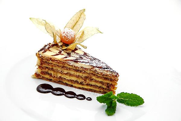 포토 JPG 해외이미지 접시 음식 조각 백그라운드 과일 부분 디저트 새로움 사람없음 장식 초록색 케이크 초콜릿 축제 희망 빵집 추위 흰색 축하 대접 우아함 달콤 맛 시원함 유혹 설탕 연도 민트 크림 보케 칼로리 바닐라 커스터드 타르트 페스츄리 솔깃 해외202004 해외포토 식기 감정 빵 컬러 컨셉 상점 허브 파이_빵 파일형식 이미지허브