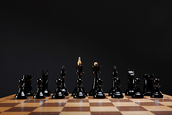 포토 JPG 해외이미지 모양 스포츠 조각 표면 사람없음 목재 검은색 경쟁 줄무늬 도전 게임 흰색 체스 계획 대표 왕 라이벌 정사각형 줄서기 지능 해외202004 해외포토 도형 나무 컬러 컨셉 무늬 재료 모션 놀이 파일형식 이미지허브