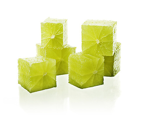 포토 JPG 해외이미지 모양 음식 과일 귤 사람없음 초록색 신선 자르기 큐브 라임 고립 해외202004 해외포토 컬러 모션 파일형식 이미지허브