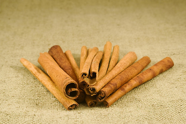 포토 JPG 해외이미지 아시아 음식 재료 건조 건강 종류 요리 씨앗 동양인 사람없음 컬러풀 주방 요리사 양념 조미료 막대기 인도인 삼베 향신료 준비 유기농 질감 매움 향료 향 레시피 성분 고립 단백질 시나몬 식용 이국적 입가심 억울 해외202004 해외포토 외국인 식물 직업 웰빙 감정 나라 컬러 인종 맛 향기 냄새 영양소 향미료 파일형식 천_직물 이미지허브