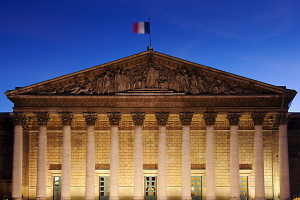 포토 JPG 해외이미지 건축양식 풍경 사람없음 야외 빛 궁전 프랑스 야간 국회의사당 파리_프랑스 해외202004 해외포토 자연요소 건축 유럽 고건축 파일형식 이미지허브