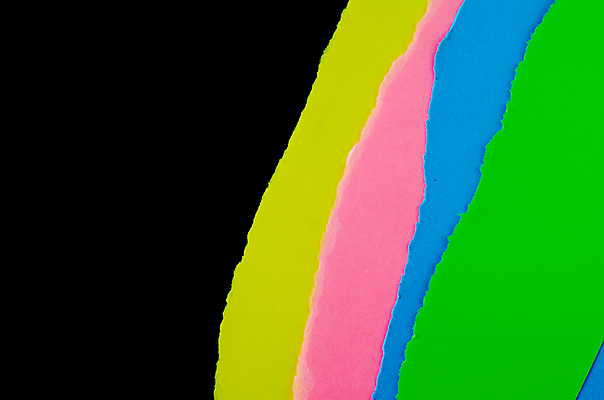 포토 JPG 해외이미지 백그라운드 사람없음 하이앵글 찢어짐 색종이 카피스페이스 해외202004 해외포토 종이 뷰포인트 모션 공백 파일형식 이미지허브