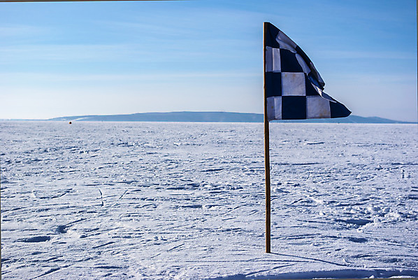 포토 JPG 해외이미지 나무 구름 여자 스포츠 여행 백그라운드 컨셉 겨울 자연 하늘 스키 산 아이디어 파노라마 미소 풍경 사람없음 야외 가로 파란색 냉동 얼음 추위 깃발 신선 큼 12월 속도 휴양지 장면 북쪽 온도 애국심 1월 절정 해외202004 해외포토 자연요소 식물 계절 컬러 겨울스포츠 촬영기법 표정 사람 장소 날짜 크기 방향 생태계 파일형식 이미지허브