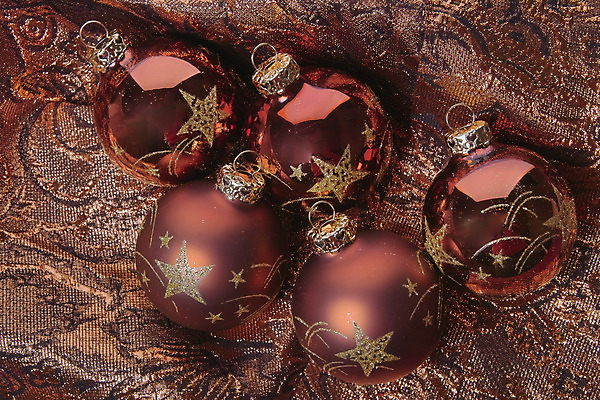 포토 JPG 해외이미지 크리스마스장식 크리스마스 사람없음 장식 빨간색 황금 해외202004 해외포토 기념일 컬러 파일형식 이미지허브