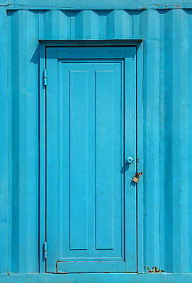 포토 JPG 해외이미지 산업 비즈니스 창문 교통시설 유리 하늘 주택 골격 손잡이 사람없음 파란색 상자 사무실 쌓기 문 상점 금속 힘 방 화물 흰색 상품 컨테이너 창고 무역 잠금 상승 뼈대 수납 팔 무거움 공학 고용 임대 해외202004 해외포토 교육 컬러 교통 컨셉 모션 재질 건물 신체부위 경제 구직 운송업 무게 시설 보안 채용 파일형식 이미지허브