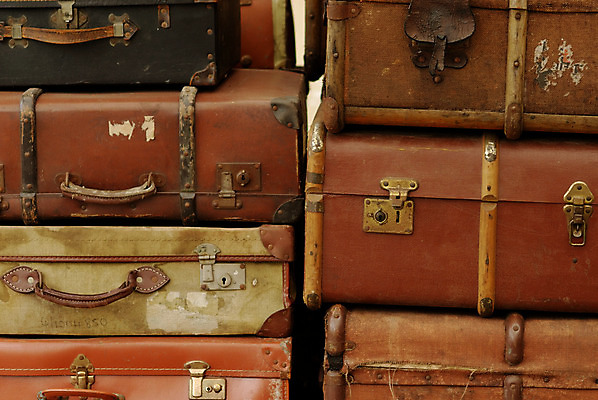 포토 JPG 해외이미지 여행 휴가 사람없음 여행객 여행가방 수확 짐 향수 수하물 해외202004 해외포토 농업 가방 사람 화장품 파일형식 이미지허브