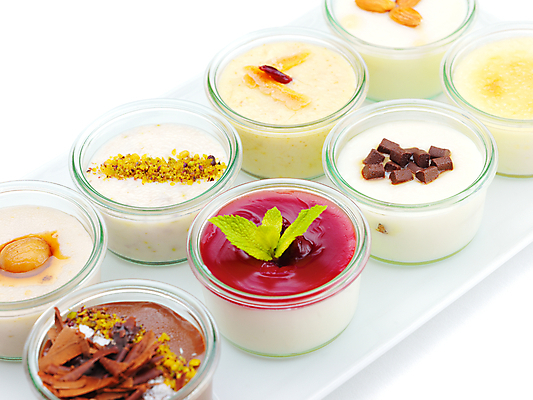 포토 JPG 해외이미지 쟁반 실내 종류 사람없음 여러개 다양 흰배경 푸딩 해외202004 해외포토 다수 백그라운드 디저트 내부 흰색 파일형식 이미지허브