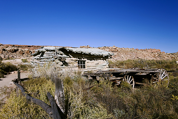 포토 JPG 해외이미지 주택 사람없음 초록색 갈색 해외202004 해외포토 컬러 건물 파일형식 이미지허브