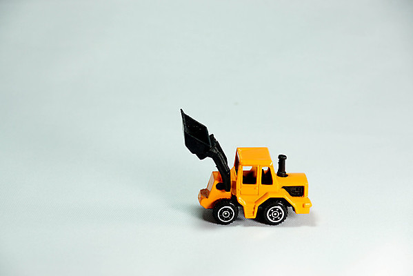 포토 JPG 해외이미지 모델 어린이 놀이 사람없음 장난감 승합차 기중기 트랙터 짐차 트레일러 카라반 해외202004 해외포토 승용차 자동차 사람 중장비 농기계 특수차량 캠핑카 파일형식 이미지허브