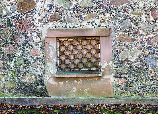 포토 JPG 해외이미지 외관 유럽 벽 여행 백그라운드 패턴 건축양식 창문 날씨 추상 주택 프레임 이끼 사람없음 내부 건물 목재 장식 초록색 빛 컬러풀 갈색 노란색 문 우주 금속 페인트 공백 수확 골동품 바위 거친 역사 묘사 질감 옛날 스타일 해외202004 해외포토 나무 건축물 건축 나라 컬러 무늬 농업 재료 재질 돌_바위 파일형식 이미지허브