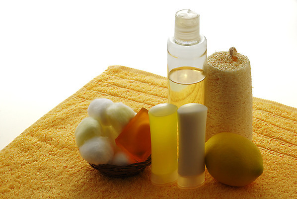 포토 JPG 해외이미지 라이프스타일 신체 과일 휴식 귤 건강 사람없음 치료 세트 수건 노란색 스파 청결 흰색 신선 마사지 면 맛 레몬 복지 흰배경 향기 아로마 부드러움 비누 샴푸 악취 스펀지 내추럴 조립 돌봄 수분크림 위생관리 해외202004 해외포토 컬러 백그라운드 컨셉 의학 모션 관리 생활 위생용품 화장품 감각 위생 사회이슈 냄새 파일형식 이미지허브