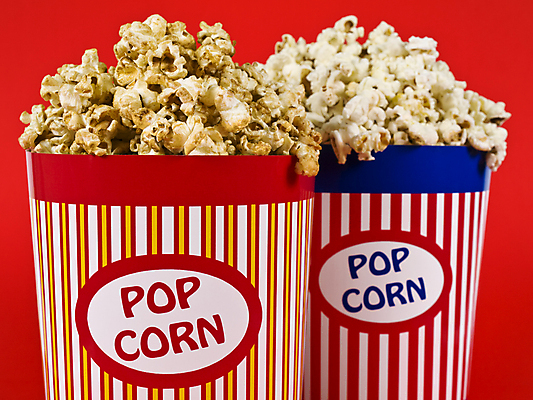 포토 JPG 해외이미지 사람없음 영화 팝콘 빨간배경 영화소품 해외202004 해외포토 백그라운드 문화예술 빨간색 오브젝트 파일형식 이미지허브