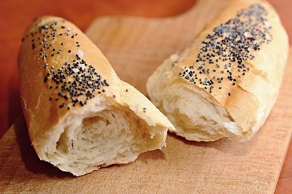 포토 JPG 해외이미지 전통 음식 조각 2 씨앗 사람없음 목재 갈색 빵집 껍질 흰색 신선 클래식 아침식사 두루마리 자르기 밀 굽기 롤 밀가루 소금 양귀비 덩어리 번 페스츄리 해외202004 해외포토 나무 식물 꽃 빵 컬러 컨셉 재료 모션 곡류 상점 식사 가루 구이 파일형식 이미지허브