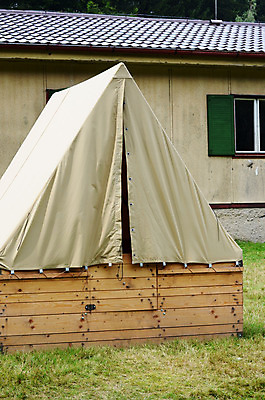 포토 JPG 해외이미지 자연 텐트 사람없음 야외 목재 여름 캠핑 캔버스 해외202004 해외포토 나무 계절 재료 레저 캠핑도구 생태계 파일형식 이미지허브