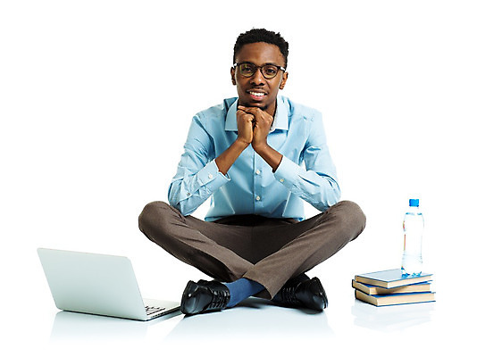 포토 JPG 해외이미지 학생 라이프스타일 손 응시 교육 남자 행복 여유 백그라운드 학교 성공 한명 미소 사람 앉기 책 물 노트북 스터디 컴퓨터 청춘 검은색 흰색 표현 잡기 자신감 대학교 고립 해외202004 해외포토 자연요소 1 시선 감정 컬러 컨셉 모션 표정 생활 신체부위 전자제품 학습 파일형식 이미지허브