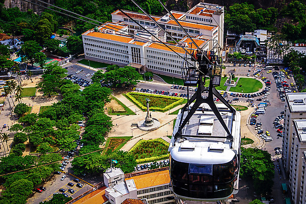 포토 JPG 해외이미지 교통수단 건축양식 교통시설 모션 자연 사람없음 야외 건물 가로 관광지 컬러풀 남아메리카 라틴아메리카 브라질 랜드마크 리우데자네이루 명승지 조감도 해외202004 해외포토 건축물 건축 컬러 여행 교통 아메리카 풍경 시설 생태계 파일형식 이미지허브
