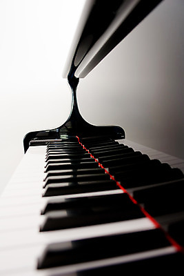 포토 JPG 해외이미지 음악 노래 놀이 열쇠 추상 사람없음 내부 검은색 소리 콘서트 공연 음악가 흰색 기구 키보드 악단 영혼 고급 우아함 오디오 상아 점수 재즈 고립 단아함 블루스 팝 해외202004 해외포토 직업 컬러 컨셉 무늬 문화예술 이벤트 전자제품 파일형식 이미지허브