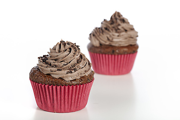 포토 JPG 해외이미지 음식 사탕 사람없음 빨간색 갈색 초콜릿 얼음 대접 컵케이크 고립 프로스팅 해외202004 해외포토 자연요소 컬러 디저트 케이크 제빵 파일형식 이미지허브