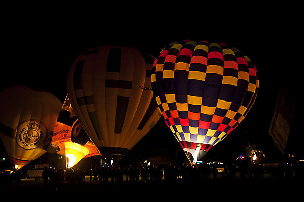 포토 JPG 해외이미지 풍경 사람없음 야외 열기구 비행 야간 해외202004 해외포토 자연요소 항공교통 파일형식 이미지허브