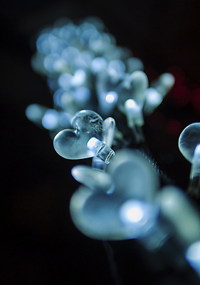 포토 JPG 해외이미지 디자인 결혼 백그라운드 패턴 전구 벽지 추상 조명 기념 발렌타인데이 사랑 사람없음 장식 빛 컬러풀 파티 기쁨 하트 축하 점 원형 화려 우아함 질감 보케 마법 빛망울 광 블러 해외202004 해외포토 모양 도형 감정 컬러 컨셉 무늬 데이이벤트 이벤트 파일형식 이미지허브