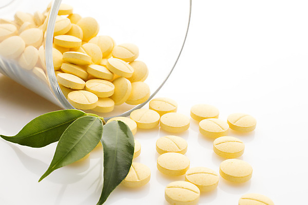 포토 JPG 해외이미지 식물 라이프스타일 웰빙 음료 백그라운드 잎 다이어트 자연 건강 사람없음 치료 초록색 알약 약 노란색 먹기 허브 유기농 고립 돌봄 복용 해외202004 해외포토 컬러 의학 모션 생활 생태계 파일형식 이미지허브