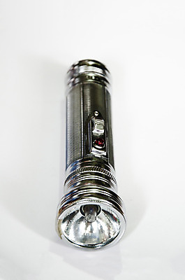 포토 JPG 해외이미지 손 사람없음 빛 손전등 해외202004 해외포토 조명 신체부위 파일형식 이미지허브