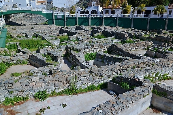 포토 JPG 해외이미지 유럽 벽 여행 건축양식 사람없음 야외 건물 탑 정원 성 역사 스페인 폐허 천연기념물 그라나다 보유 스페인어 아랍어 안달루시아 옛날 해외202004 해외포토 건축물 건축 나라 파일형식 이미지허브