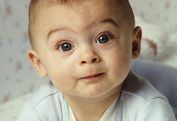 포토 JPG 해외이미지 백인 얼굴 어린이 한명 표현 아기 호기심 결백 천진난만 해외202004 해외포토 서양인 1 감정 컨셉 사람 신체부위 파일형식 이미지허브