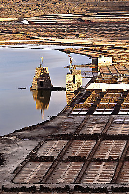 포토 JPG 해외이미지 전통 유럽 산업 호수 선 바다 섬 백그라운드 패턴 농업 자연 휴가 풍경 사람없음 야외 물 산타클로스 반사 쌓기 화목 장비 탐험 흰색 우승 업무 스페인 소금 대야 옛날 지리 짠맛 해외202004 해외포토 자연요소 나라 컬러 컨셉 크리스마스 무늬 모션 최고 작업 맛 생태계 파일형식 이미지허브