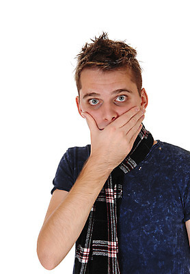 포토 JPG 해외이미지 백인 손 응시 남자 감정 백그라운드 실내 말하기 한명 서기 소년 성인 세로 침묵 놀람 덮개 흰색 표현 입 닫기 신비 시원함 무서움 비밀 고민 충격 실수 고립 넘어짐 벙어리 심각 혼란 해외202004 해외포토 서양인 1 시선 어린이 컬러 컨셉 모션 표정 사람 내부 신체부위 소리 뚜껑 파일형식 이미지허브