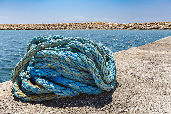 포토 JPG 해외이미지 선 밧줄 벽 바다 섬 넥타이 풍경 사람없음 물 파란색 쌓기 항구 만 개울 가장자리 코드 플라스틱 그리스 포트 흙더미 그리스인 스트랩 잠금해제 주입구 해외202004 해외포토 자연요소 서양인 잡화 유럽 줄 컬러 교통시설 모션 재질 강 흙 둘레 파일형식 더미 이미지허브