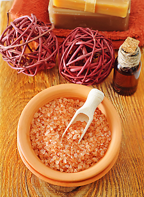 포토 JPG 해외이미지 그릇 사람없음 주황색 스파 오일 아로마 스파용품 비누 아로마테라피 스쿱 입욕소금 해외202004 해외포토 식기 음식 컬러 위생용품 화장품 미용용품 오브젝트 소금 테라피 파일형식 이미지허브