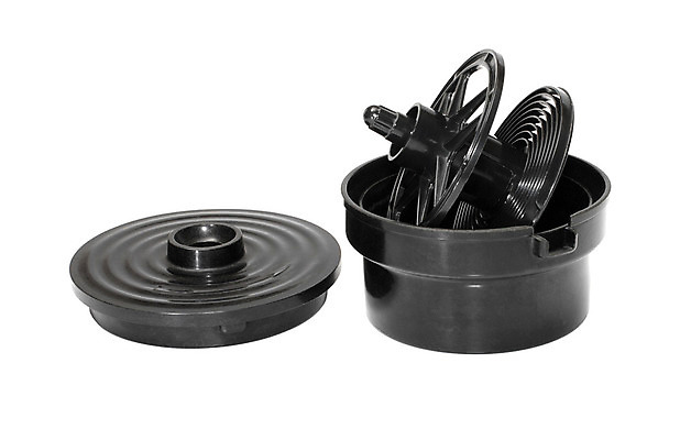 포토 JPG 해외이미지 나선형 사람없음 검은색 장비 골동품 덮개 뚜껑 원형 플라스틱 사진사 필름 흰배경 탱크 롤 아날로그 실타래 얼레 개발 고립 구식 부정적 옛날 해외202004 해외포토 도형 감정 컬러 백그라운드 무늬 재질 흰색 작가 파일형식 이미지허브