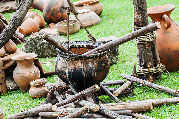 포토 JPG 해외이미지 그릇 손잡이 요리 사람없음 목재 세트 주방 장비 조끼 항아리 도자기 막대기 변화 선택 냄비 장작 컨테이너 수집 배열 원예 통나무 점토 진흙 모음 팔 조립 점심식사 실행 심기 해외202004 해외포토 나무 식기 산업 컨셉 재료 모션 취미 한글 신체부위 식사 외투 솥 파일형식 이미지허브