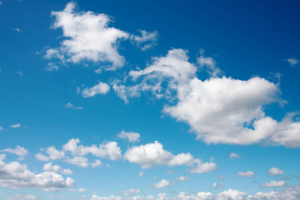 포토 JPG 해외이미지 구름 여행 백그라운드 자연 하늘 휴가 풍경 사람없음 야외 여름 파란색 빛 평화 환경 흰색 큼 장면 내추럴 웅장함 해외202004 해외포토 자연요소 계절 컬러 컨셉 크기 생태계 파일형식 이미지허브