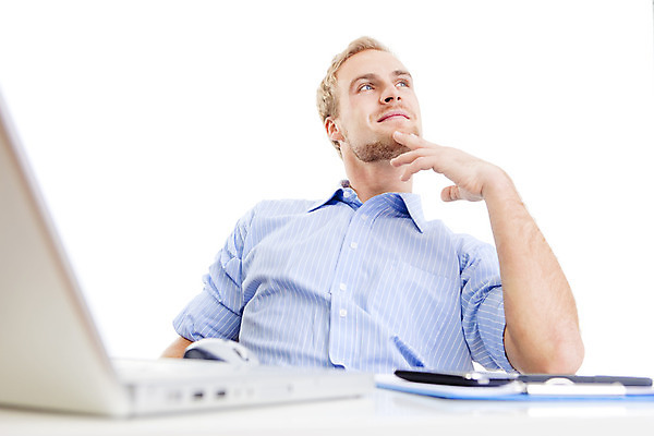 포토 JPG 해외이미지 백인 직업 1 응시 남자 행복 여유 생각 비즈니스 상상 탁자 아이디어 한명 사람 앉기 성인 노트북 컴퓨터 금발 사무실 꿈 표현 업무 비즈니스맨 책상 싱글 경영자 비전 해외202004 해외포토 서양인 헤어스타일 시선 감정 가구 컨셉 모션 전자제품 작업 직장인 리더 파일형식 이미지허브