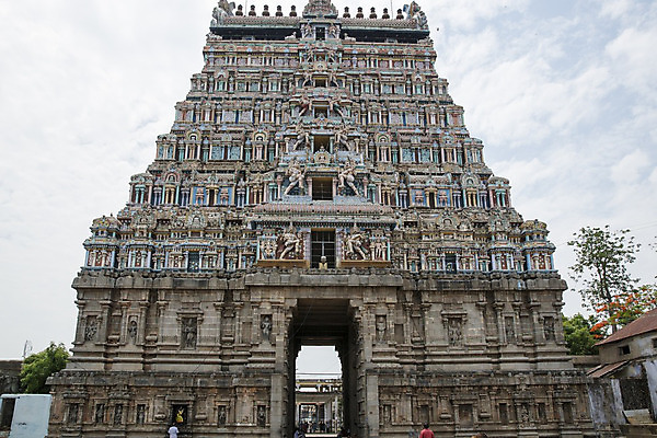 포토 JPG 해외이미지 구름 디자인 아시아 종교 문화 조각 하늘 미술 사람 동양인 사람없음 건물 장식 초록색 파란색 컬러풀 조각상 맑음 사찰 그리기 센터 영혼 재산 닫기 인도인 대문 신성 남쪽 천연기념물 순례자 여신 힌두교 해외202004 해외포토 자연요소 외국인 건축물 나라 컬러 종교건축 모션 날씨 문화예술 인종 금융 조형물 문 방향 파일형식 이미지허브