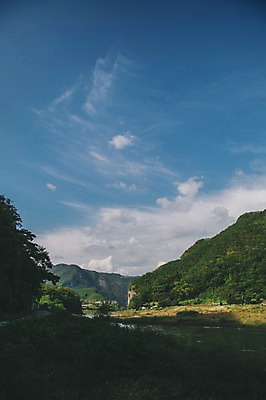 포토 JPG 주간 구름 하늘 산 한국 풍경 사람없음 야외 개울 경상북도 봉화 청량산 국내포토 자연요소 아시아 강 경상도 파일형식