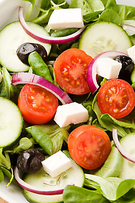 포토 JPG 해외이미지 잎 양파 오이 치즈 마늘 요리 사람없음 샐러드 준비 성분 목판 회향 해외202004 해외포토 식물 음식 채소 유제품 파일형식 이미지허브