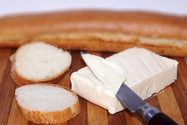 포토 JPG 해외이미지 음식 빵 조각 샌드위치 건강 요리 사람없음 주방 식사 우유 칼 상품 준비 칼로리 버터 점심식사 해외202004 해외포토 유제품 파일형식 이미지허브