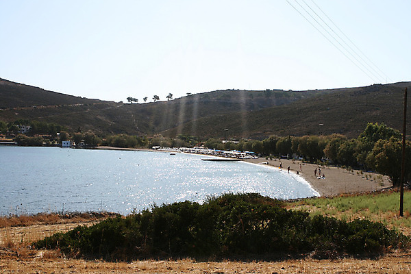 포토 JPG 해외이미지 나무 식물 바다 섬 자연 휴가 사람 사람없음 야외 물 여름 빛 수영 만 지중해 그리스 해외202004 해외포토 자연요소 계절 유럽 수상스포츠 생태계 파일형식 이미지허브