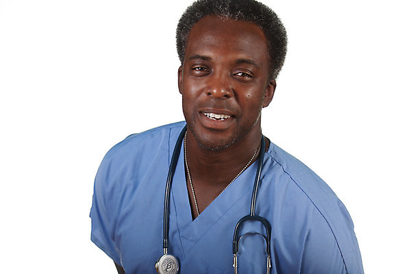 포토 JPG 해외이미지 남자 얼굴 청진기 한명 머리 검은색 간호사 의사 표현 슛 해외202004 해외포토 1 컬러 의료기기 사람 신체부위 의료진 파일형식 이미지허브